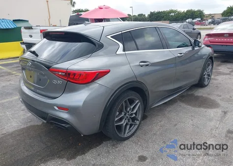 2017 Infiniti Qx30 Sport z USA, uszkodzony, nr VIN SJKCH5CP4HA027152